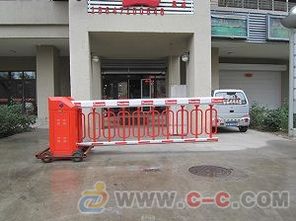 達(dá)旗道閘廠家——肖陽(yáng)門業(yè)與薩拉齊道閘廠的專業(yè)服務(wù)及福州門業(yè)市場(chǎng)概況